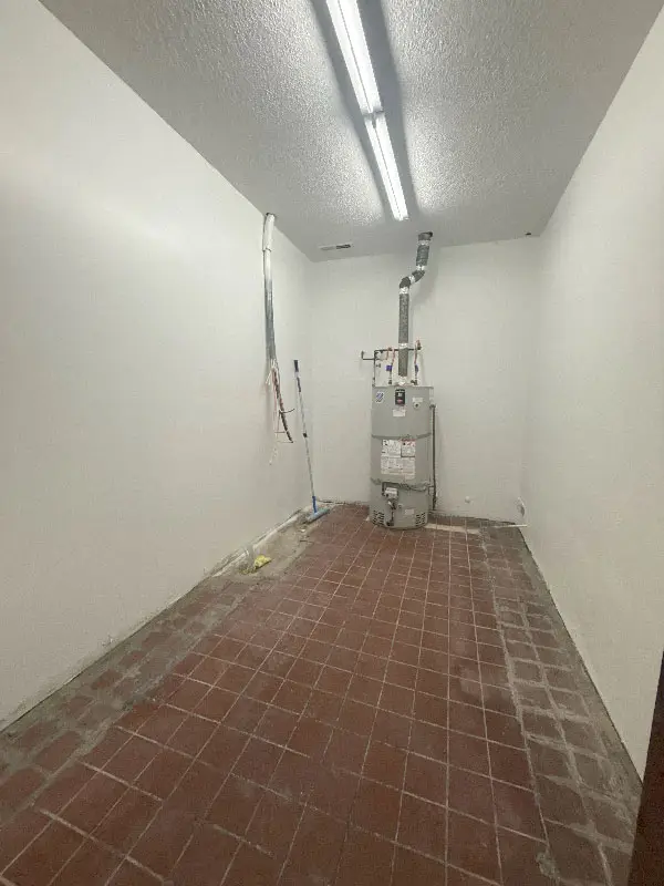 Professional drywall repair and texture matching service in Salem, OR.