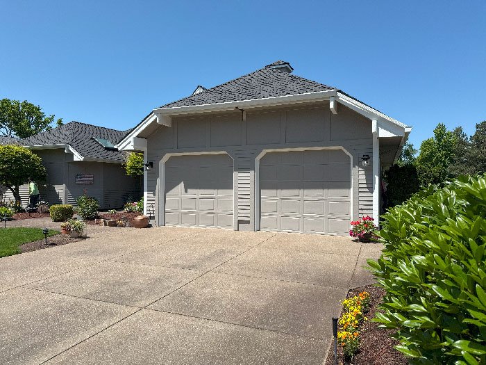 Exterior painting in Salem, OR