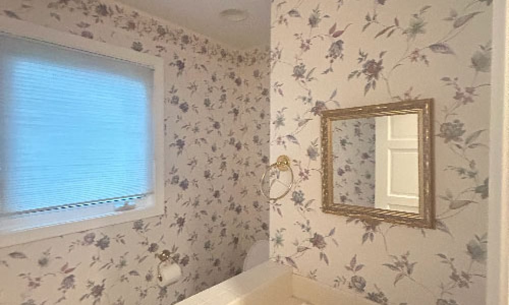 Expert Bathroom Repainting in Salem, OR